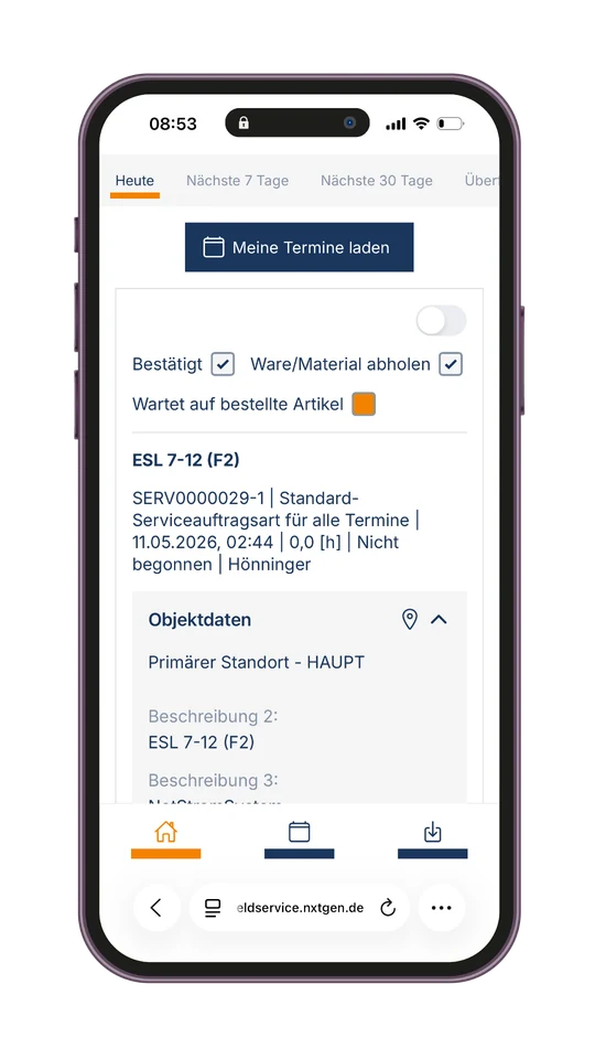 Terminliste der nxt Field Service-App mit Serviceauftrag, Objektdaten und Status auf dem Smartphone